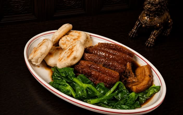 Berkshire Pork Belly Steamed With Mustard Green 梅菜扣肉
